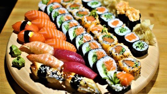 Miseczka Oshin. Sushi bar